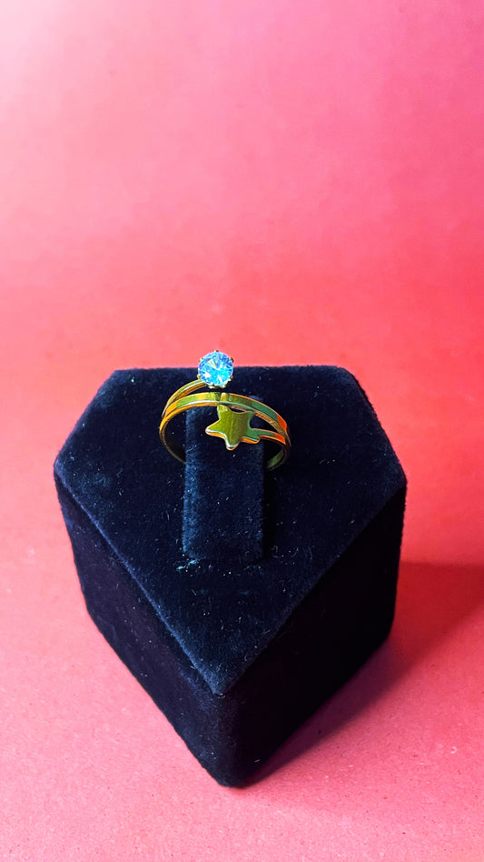 (Golden) Diamond Star Ring